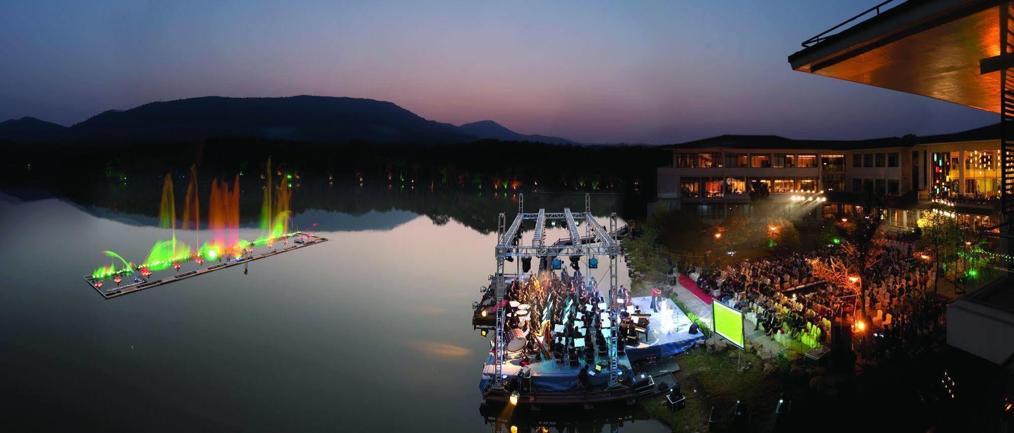The Purple Palace - Jinling Hotels & Resorts Ναντζίνγκ Εξωτερικό φωτογραφία